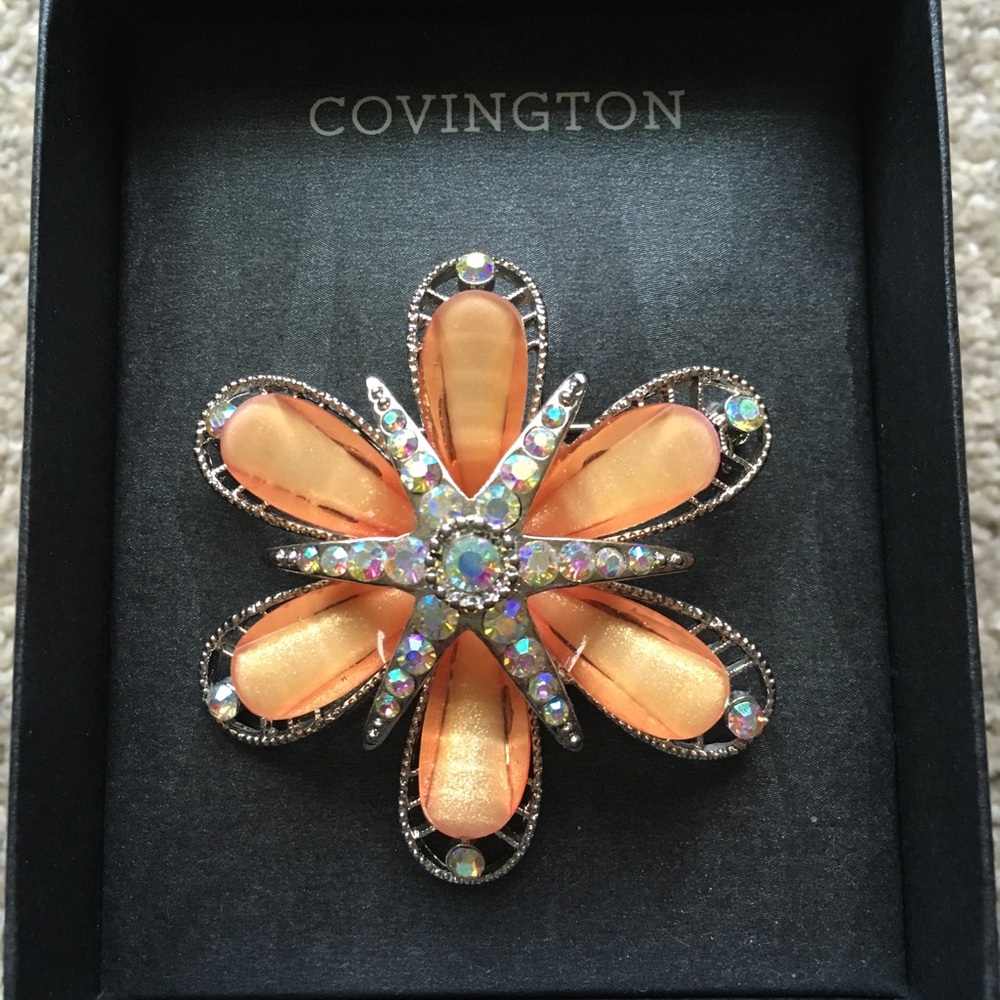Covington Flower pin with gems stones oranger